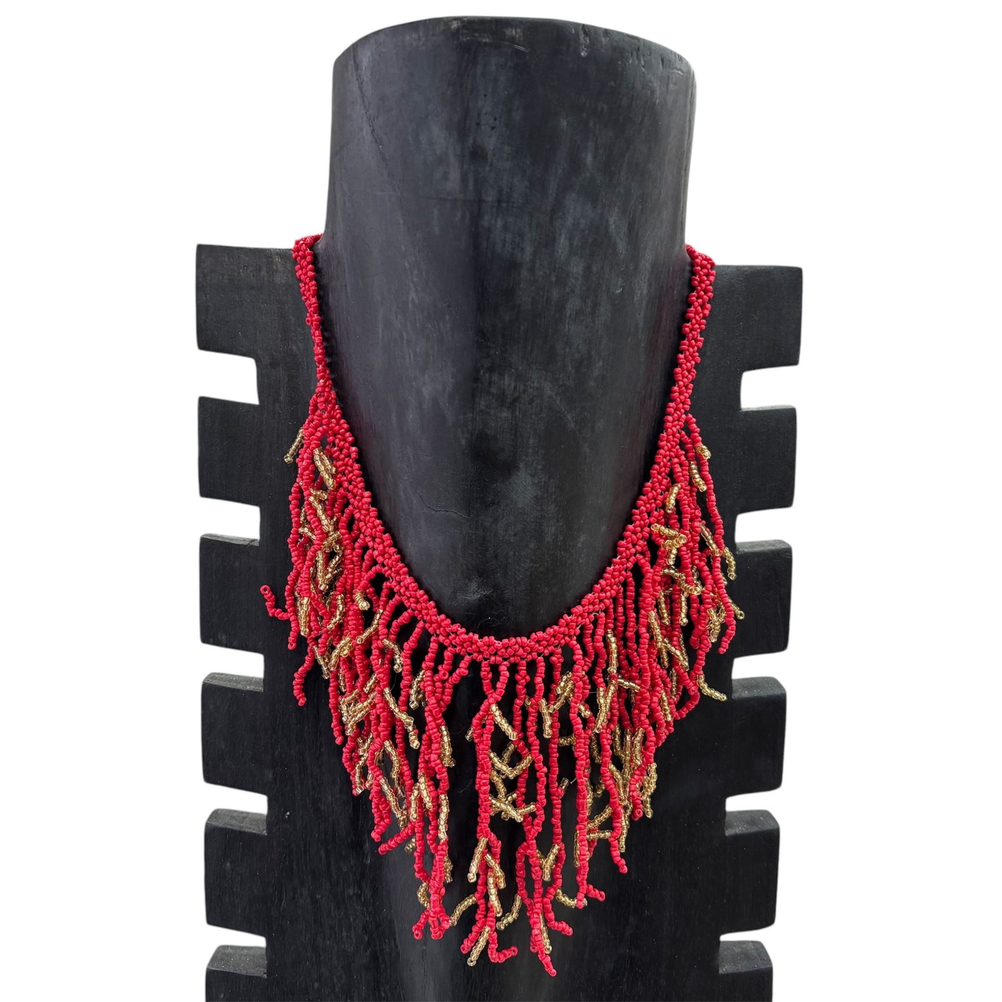 Collar bola fleco forma  coral