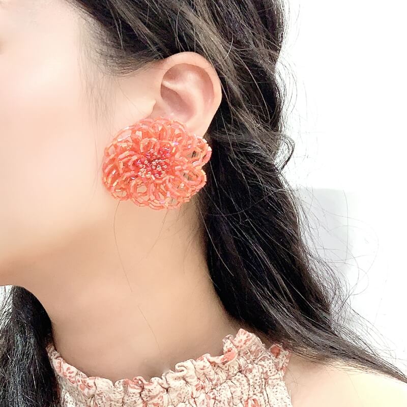 Pendientes de flore hecho a mano
